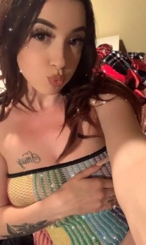 Hey PAPI New sweet girl available in the area 🐒💘Hotel 🏨Motel 🏡House 📞Incall/Outcall🚗Carfun✅ - 24 - 1