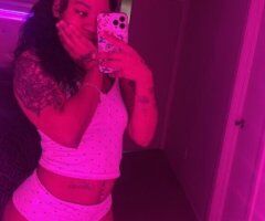 Beaumont escorts - CAR DATES ONLY - 21