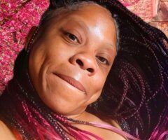 West Macon.. Available Now.. Fetishes Specialist🍑 Natural Real Gymnast Bite size built head to toe Yellow Red woman - 40 - Image 2