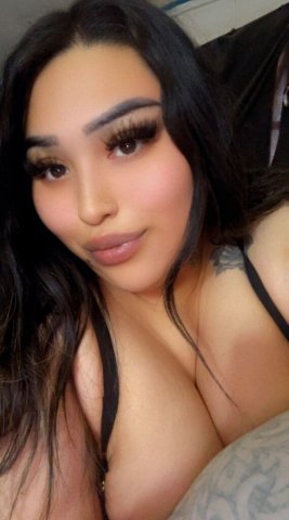 This treat 🍯 only gets sweeter with you 💦 NEW SNAPCHAT👻 - 25 - 1