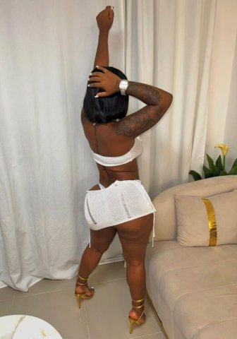 SERVICE 💋 SEXO 🔥 MASAGE 🤤 BBJ extra 50 15 minutes 100 30 minutes 150 1 Hour 200 NO POLICE 👮🏼❌ No Games!❌ - 29 - 1