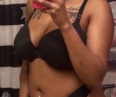 Baton Rouge escorts - FACETIME 50$ - 30