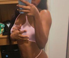 Looking for someone fun 💦all about positivity and a good time. A people person that can converse and has a lot to talk about🫦 - 26 - Image 1