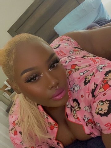 Thick chocolate slut ready to please 💦 TEXT "2026" for specials - 24 - 1