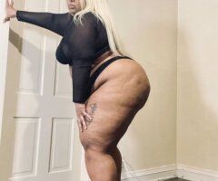 Milwaukee escorts - SPECIALS 📲Caramel treat 🍫😻with a real phat ass 🍑 READ POST BEFORE CONTACTING - 24