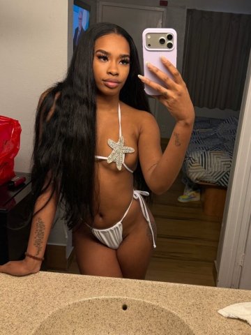 New girl in the city honey👸🏽 - 22 - 1