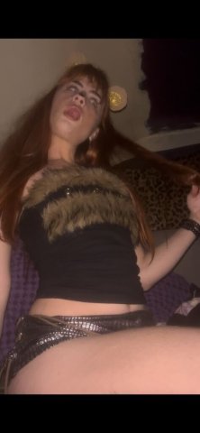 gym baddie who wanna fuck these cut szn cravings down😍😩 - 23 - 1