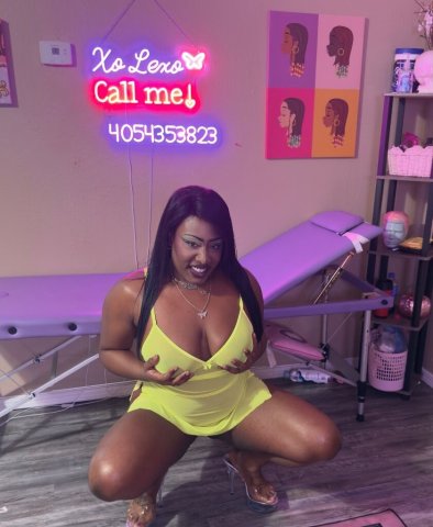 $30 massage ❣HOLD THE LINK ON THE PIC! 🤪💕Complementary bar💕🤪$30 massage with happy ending! BOOK ONLINE!! FULL MENU ONLINE! https://visibook.com/lexoshotline405 - 69 - 1
