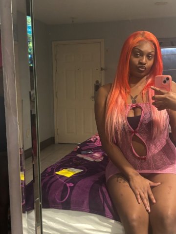 Hey Baby im new out here🫶🏼🥰 show me some love IN OR OUT. Tight Wet 💦💦🤰🏾 Pregnant pussy - 21 - 1