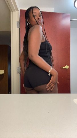 Miss Pretty Rockstar 🥵 Wet and Ready New In Town - 25 - 1