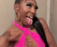 North Bay escorts - Incalls only🤑 CATCH me INSIDE💕 COLD OUT I WANNA CUDDLE - 25