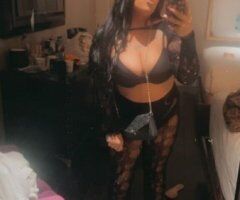 Brunette Bombshell - 33 - Image 3