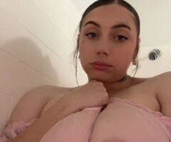 Tall Thick Natural Baddie - 24 - Image 6
