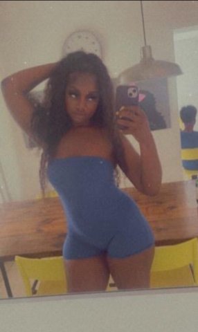Hershey Barbie Babe Real Squirter - 27 - 1