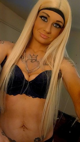 sheRRie 🌙 m00n - 32 - 1