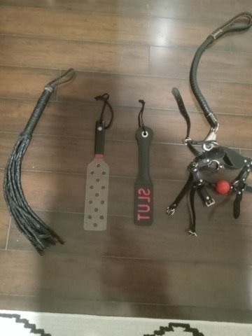 seeking submissive men and sissy sluts - 45 - 1