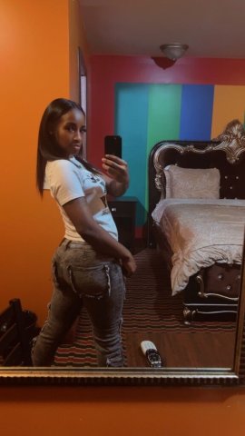 INCALL‼💵. 👑Pretty, Brown, Sexy & Grown👑 SUPER TIGHT BE GENTLE ‼Let me show you a good time Baby 😚Pretty, Sexy, Chocolate & Petite❤Fun Tight & Wet 💦 - 29 - 1