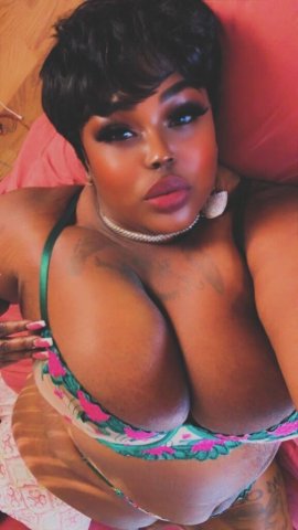 𝒯ℋℰ 𝒞𝒜𝒦ℰ𝒵 ℰ𝒳𝒫ℰℛℐℰ𝒩𝒞ℰ ℬℬ𝒲 ℒ𝒪𝒱ℰℛ𝒮 - 32 - 1