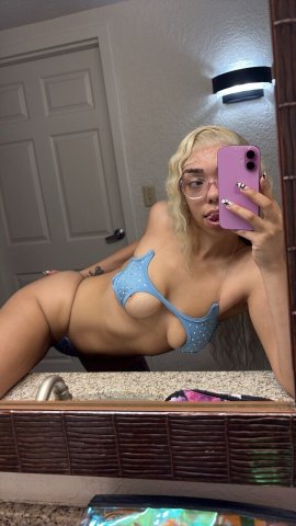 SLUTTY SATURDAY💦PROFESSIONAL DICK PLEASER😝TREAT YOURSELF🍭JUST VISITING✈|HOLLYWOOD📍|SPECIALS AVAILABLE NOW💕 - 22 - 1