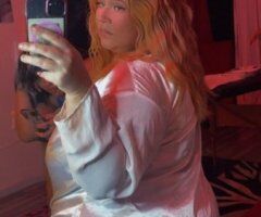 Caution always WET BABE😘🤪ask abt 2 girl specials - 26 - Image 2