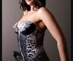 Slim Classy Brunettte - 39 - Image 2