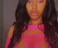 Pretty in Pink 💕 - 23 - Image 4