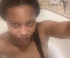 Galveston escorts - outcall only - 40