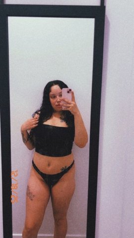 hablo espanol ft shows ✨Magical Experience✨🌸 come enjoy 🥰 Slippery When wet 💦 dont miss out 💫 - 29 - 1