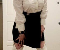 Hey my freaky deaky gems IT'S EM. I'm back!!(: thinking about getting a room if we can figure it out(; otherwise only outcall only please! - 24 - Image 6