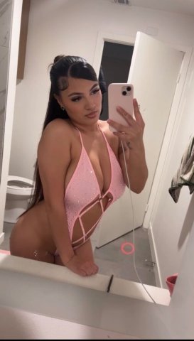 Ft shows available🍭✨💕 - 21 - 1