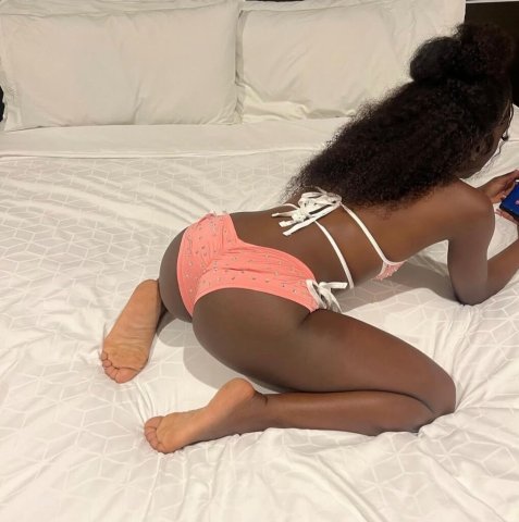 pretty petite chocolate barbie 💕 - 27 - 1