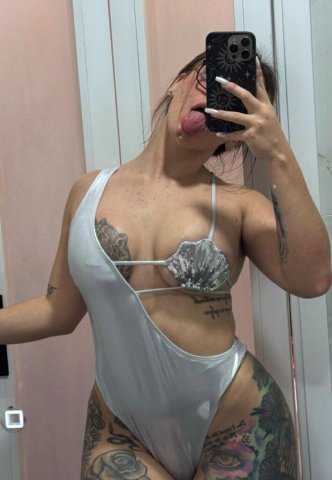 playful obedient girlfriend experience WHATsapp 325-2 41-8987📱 - 23 - 1