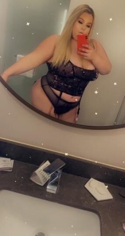 Your Big Booty, Blue-Eyed Fantasy Come True 💭👀🍑” - 26 - 1