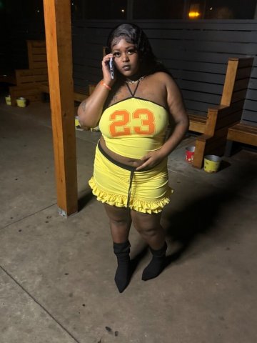 hey baby💋, im new to this city show me what it has to offer 🥺 come see my DADDY 🙂 - 24 - 1