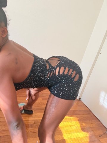 here for a good time not a long one incall or car date - 22 - 1