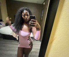 𝐓𝐇𝐄 𝐖𝐄𝐓𝐓𝐄𝐒𝐓 𝐅𝐑𝐄𝐀𝐊 𝐓𝐎 𝐌𝐄𝐄𝐓💦🤩 - 23 - Image 4