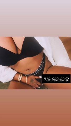 throat goddest 🤤 incall available now 👅. - 22 - 1