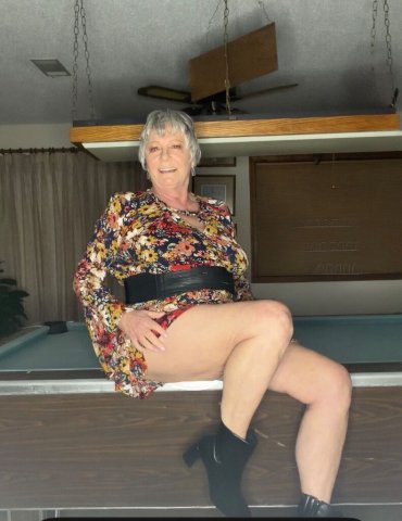 Mature Woman in Need of some D - 60 - 1