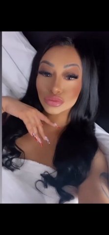 BUSTY LATINA - 27 - 1