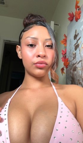 Pretty Petite Latina AVAILABLE 😍🍒⭐ ❗Hablo Espanol❗ - 20 - 1