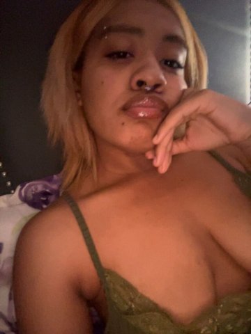 Lightskin and not much tatted - 20 - 1