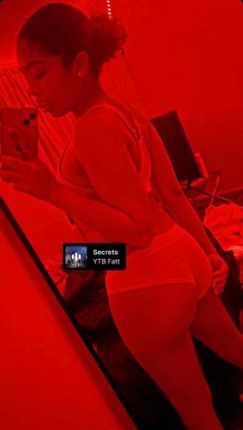 Worth The Click💦 - 18 - 1