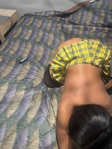 BrownSkin Carmel 🍫🎀 Wetter and Better 💦😩💋 Outs available for west only - 22 - 1