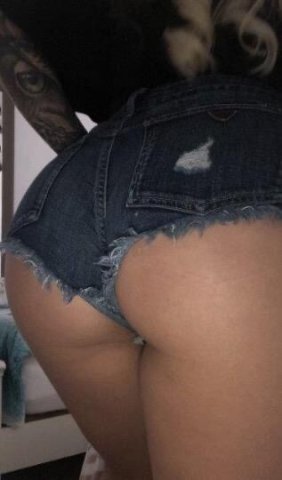💦guaranteed you gone love it 👅🔥 DADDY SUCK MY TITS AND SLAPS THAT ASS WHILE WE'RE SWEATING 👅👅here 🔥 yeah it's me Your favorite obsession , soft skin thick curves 🍑💦I offer Private moments Fun vibes ,Naughty energy. - 28 - 1