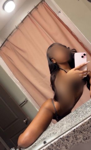 INCALLS SHARONVILLE| Pretty Petite 💕 - 24 - 1