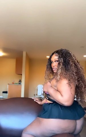 👉🏾Hi, I'm 🍭Candii🍭🆈🅾🆄🅽🅶🔥hot 😋🅿🆄🆂🆂🆈 juice 🍑VIP service🍆🌝day and 🌛night ☎Talk to me now.... - 26 - 1