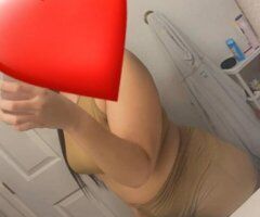 two girl outcall avail 👅💃 - 24 - Image 5