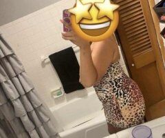 two girl outcall avail 👅💃 - 24 - Image 6