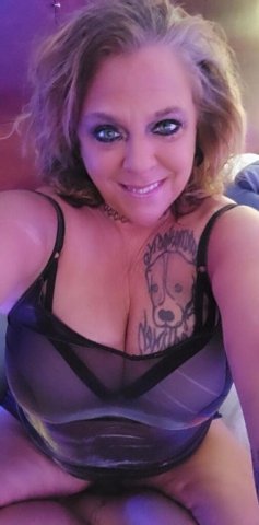 Mature StepMom (39) | Hosting & Traveling | Content for Sale - 39 - 1