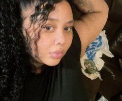 Minneapolis / St. Paul escorts - no black men no african men period !no bb no bbj lets party and lets have fun outcall car dates - 25